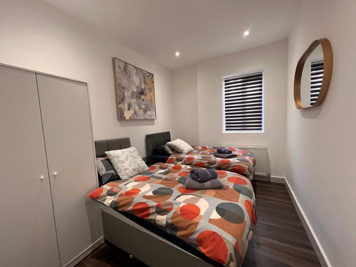 Star London Finchley Road 3-Bed Escape With Garden Leilighet Eksteriør bilde